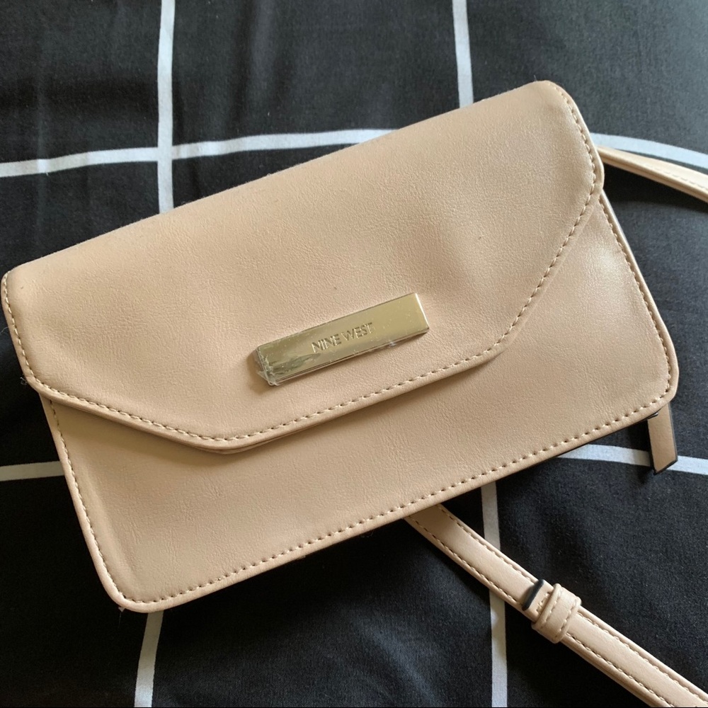 NWOT Nine West Dusty Pink Crossbody